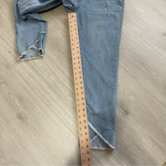 LUNA NORA Patch Frayed Distressed Jeans size 10 - Picture 6 of 6